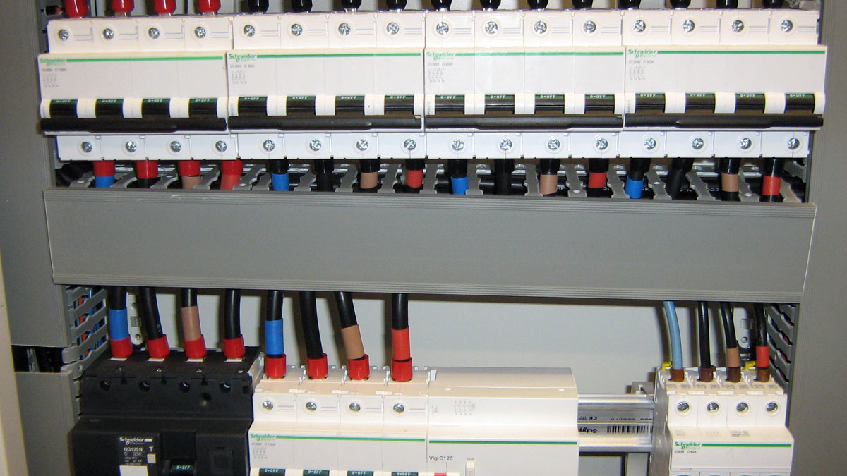 JC TELEC - MONTSALVY - Usines et industrie